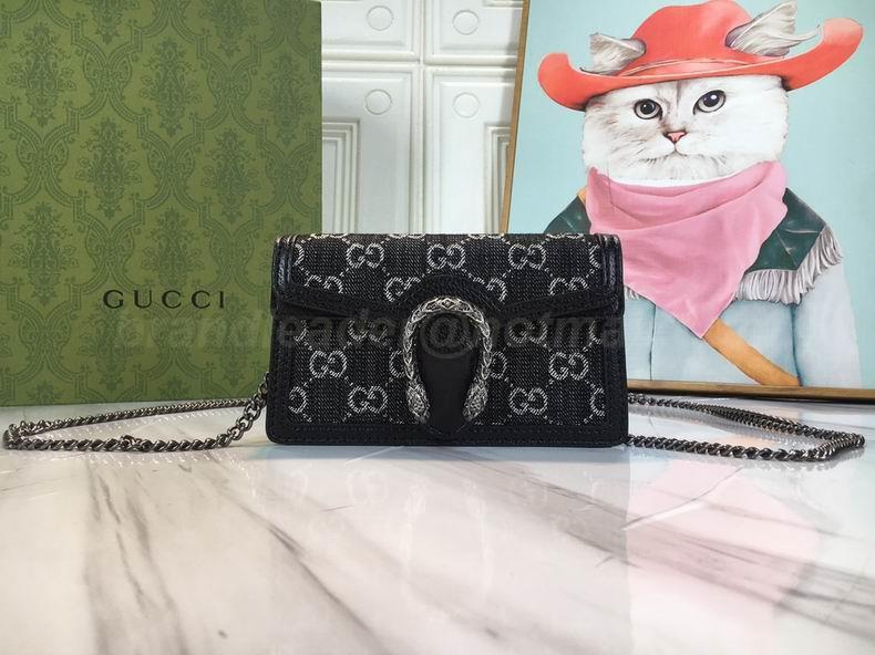 Gucci Handbags 144